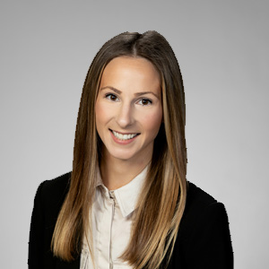 Natalie Wozniak Headshot